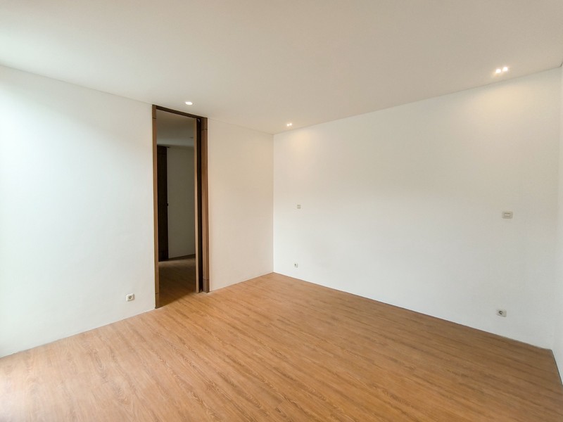 Rumah Bagus,ada kolam renang di Jakarta Selatan