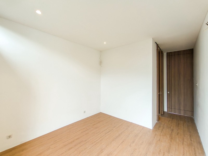 Rumah Bagus,ada kolam renang di Jakarta Selatan