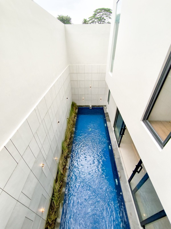 Rumah Bagus,ada kolam renang di Jakarta Selatan