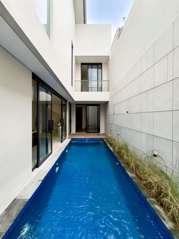 Rumah Bagus,ada kolam renang di Jakarta Selatan