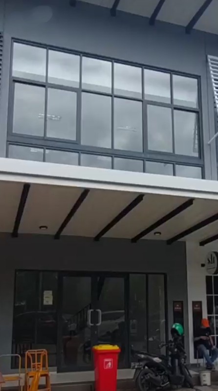 Ruko siap pakai di bintaro