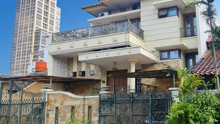 Dijual Rumah di Kebon Kacang, Tanah Abang, Jakarta Pusat - Lokasi Strategis Dekat Thamrin & Bundaran HI