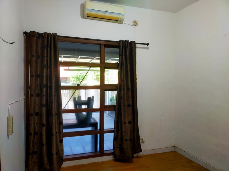 Rumah 1 Lantai, Nyaman dan Bebas Banjir di Jombang