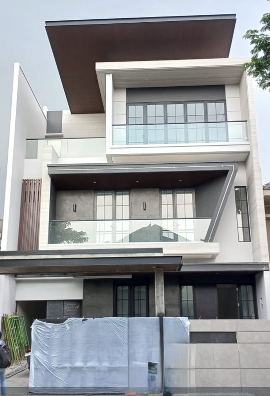 Jual Rumah Baru Gress Alam Hijau Citraland Surabaya Barat