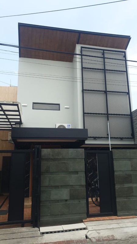 Jual Rumah Simpang Darmo Dukuh Pakis Surabaya Barat