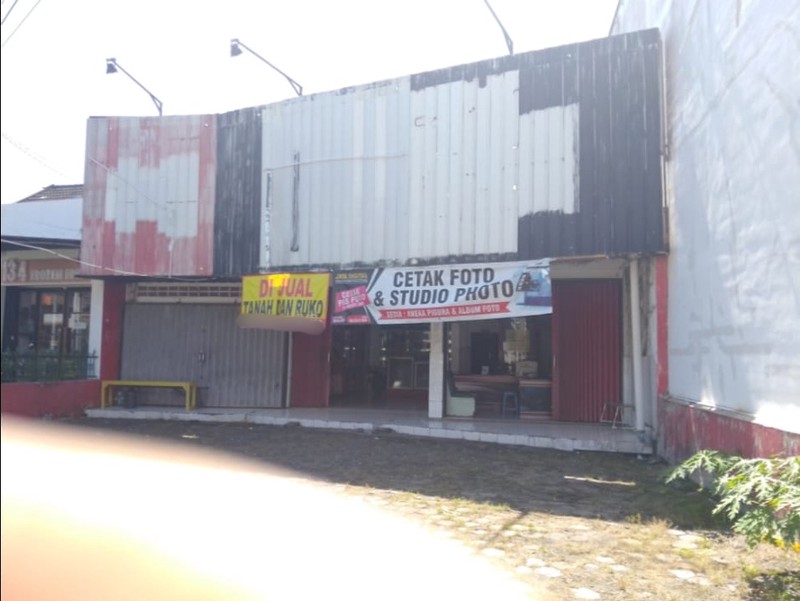 Ruko Strategis Jalan Utama Wates Lahan Luas 393 Meter Persegi, Cocok untuk Bisnis & Investasi, Wates, kulonprogo