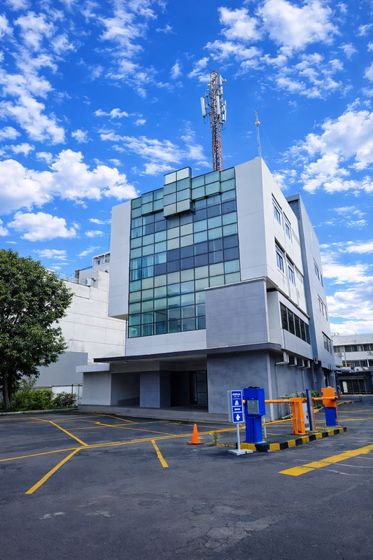 Gedung Komersial 4 Lantai Lokasi Premium Strategis Cikini, Menteng Jakarta Pusat