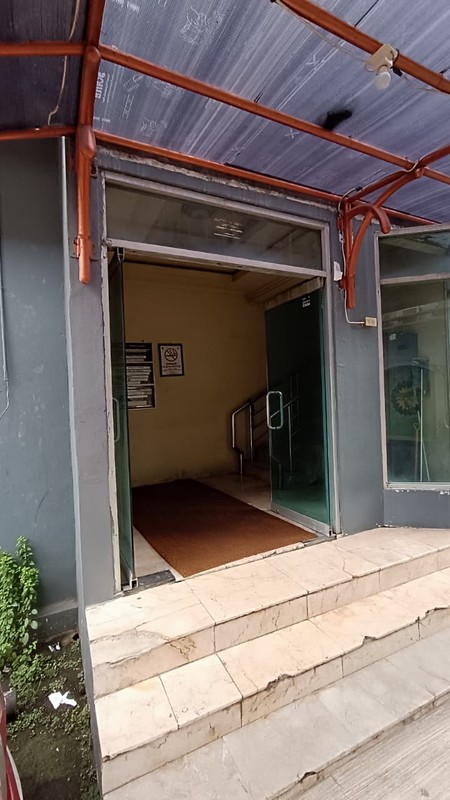 Gedung Komersial 4 Lantai Lokasi Premium Strategis Cikini, Menteng Jakarta Pusat