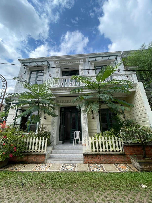 Rumah Kost Mewah di Kawasan Cirendeu.Ciputat, Tangerang Selatan