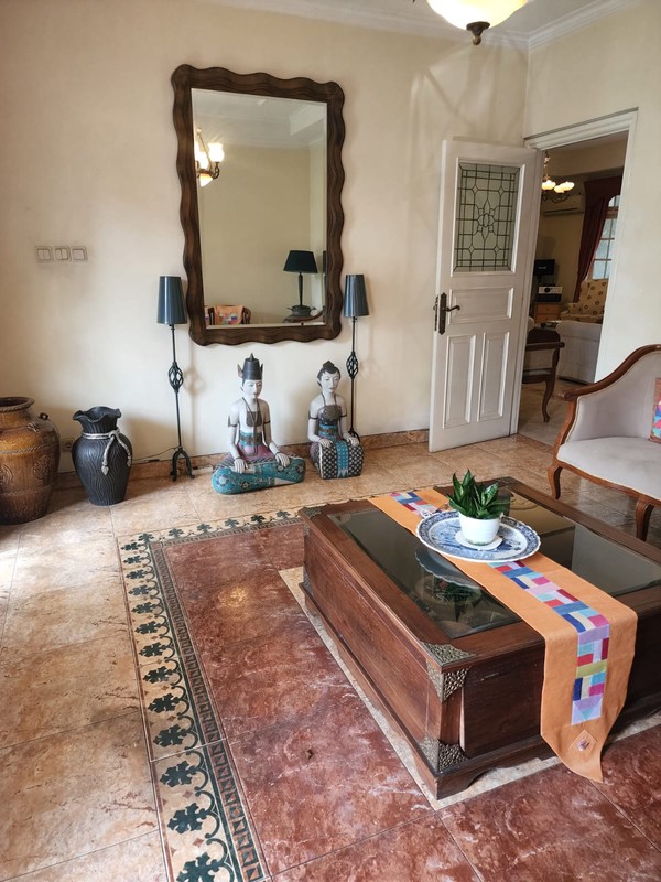 Rumah Bagus, Nyaman dan Asri, Siap Huni di Jakarta Selatan