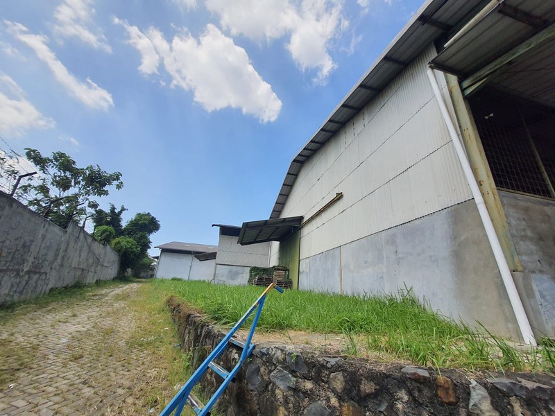 Ex Pabrik dan Gudang 2.2 Hektar Lokasi Strategis di Wanaherang Cileungsi Bogor 