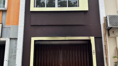 Ruko Pasar Paramount - Hadap Jalan Raya - Turun Harga