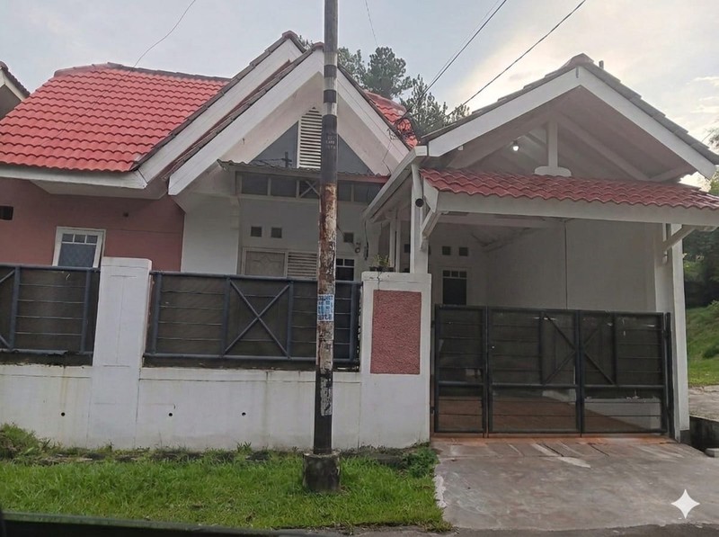RUMAH STRATEGIS DI NUSA LOKA, BSD CITY, TANGERANG BANTEN