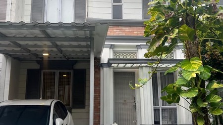 Jarang Ada. Rumah bagus Greenwich Park Hyland, BSD