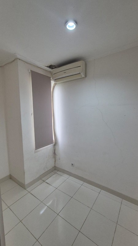 Termurah. Rumah modern Amarillo Village. gading Serpong