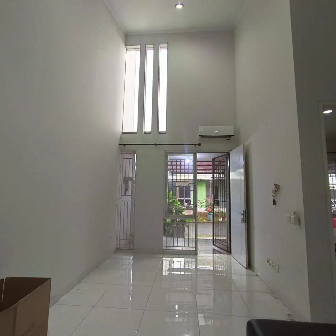 Jarang Ada. Rumah bagus Icon Cosmo, BSD