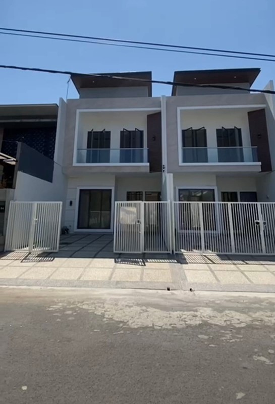 1862. Dijual Rumah Baru Baruk Tengah Rungkut Surabaya Timur 