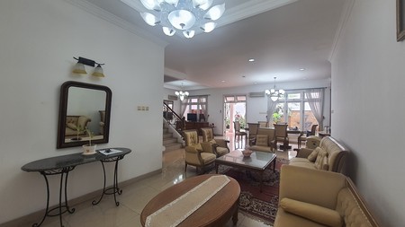 Rumah Full Furnished di Kota Wisata, Cibubur