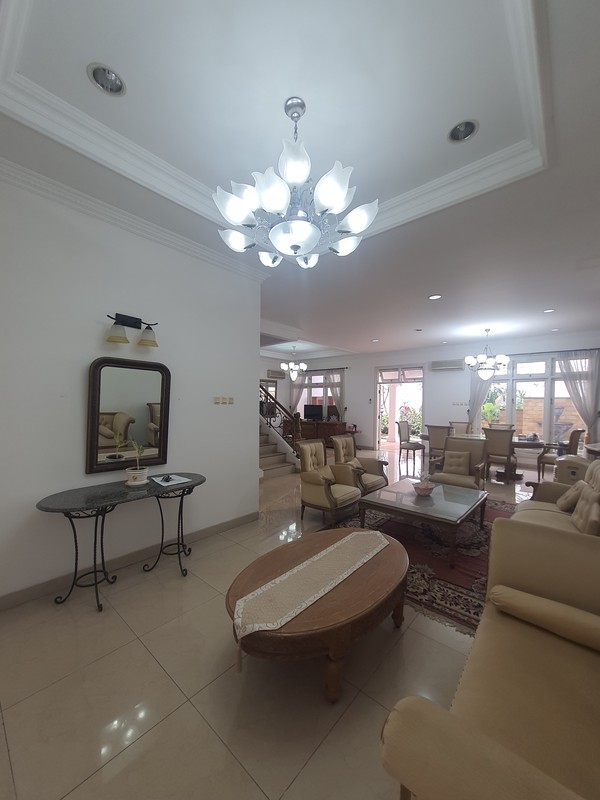 Rumah Full Furnished di Kota Wisata, Cibubur