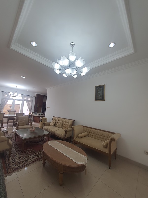 Rumah Full Furnished di Kota Wisata, Cibubur