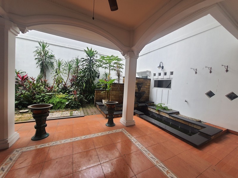 Rumah Full Furnished di Kota Wisata, Cibubur