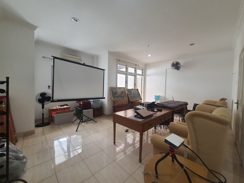 Rumah Full Furnished di Kota Wisata, Cibubur