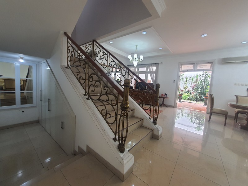 Rumah Full Furnished di Kota Wisata, Cibubur