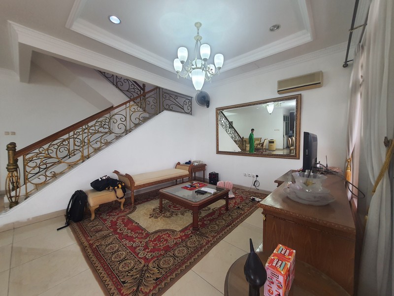 Rumah Full Furnished di Kota Wisata, Cibubur