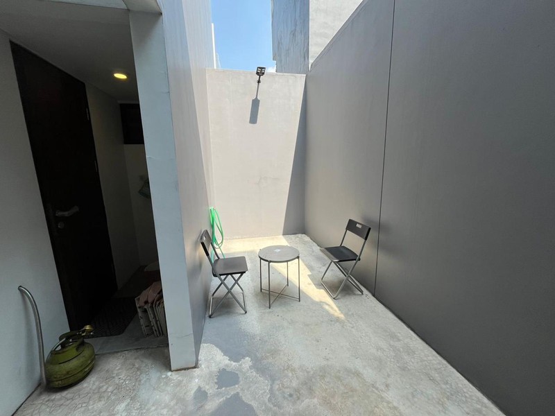 FULL FURNISHED  rumah FREJA SUITES BSD CITY, Dekat Pintu Tol