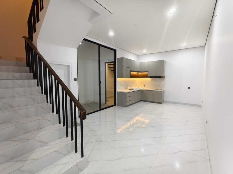 Brand New House di Griya Loka BSD City