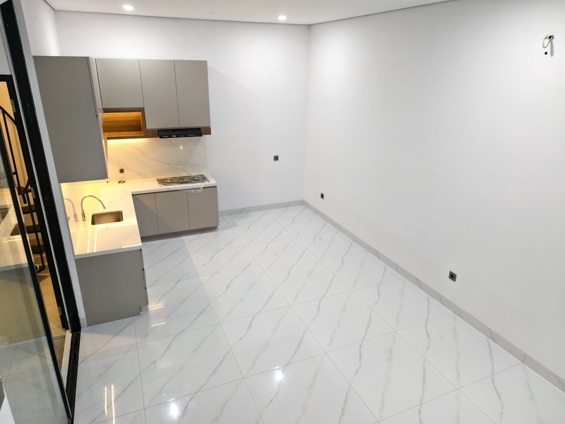 Brand New House di Griya Loka BSD City