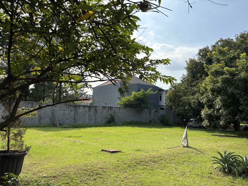 Kavling Hoek ber IMB dalam Cluster di Kota Wisata