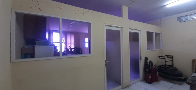 Ruko 3,5Lantai Diarea Strategis Jl Veteran Raya Bintaro Jak-Sel