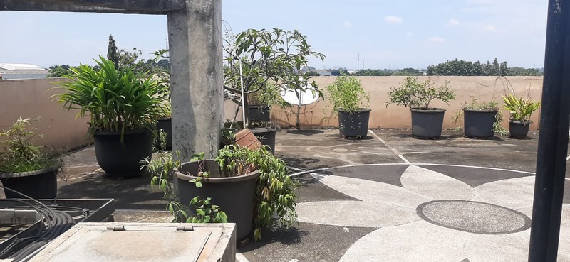 Ruko 3,5Lantai Diarea Strategis Jl Veteran Raya Bintaro Jak-Sel