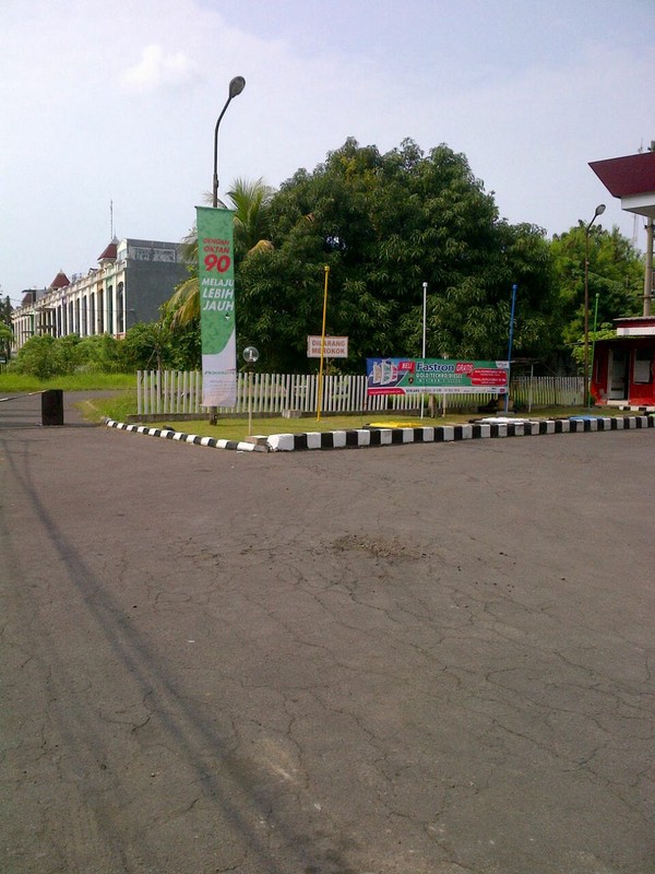 Dijual Tanah Luas 3.871 m² + SPBU Aktif Rungkut Surabaya Timur - Potensi Investasi Besar