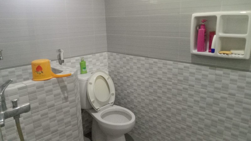 DI JUAL RUMAH SURABAYA TIMUR 2 LANTAI FULL FURNISH SIAP HUNI