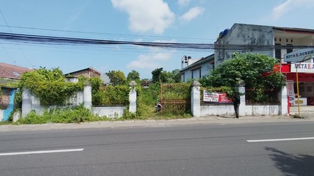 Tanah Strategis 1400 Meter Persegi di Jl. Lempongsari Raya, Ngaglik Cocok untuk Investasi & Hunian Eksklusif
