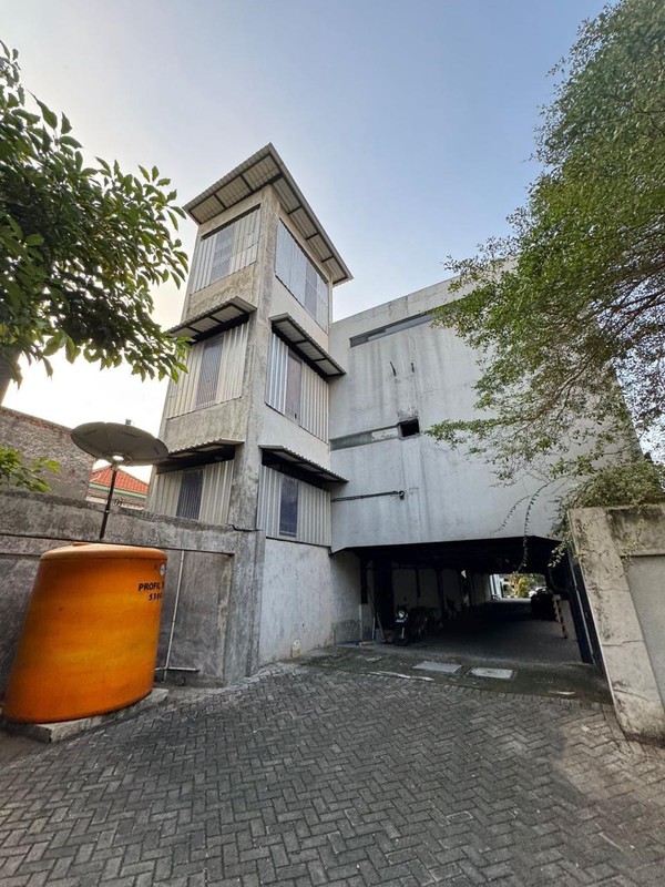 Dijual bangunan Raya Hr. Muhammad Surabaya