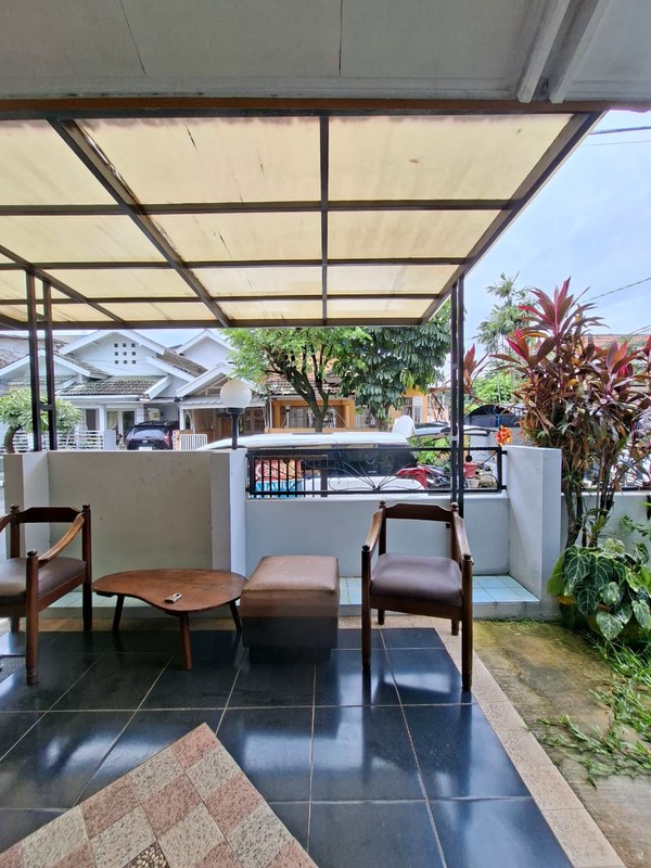 Rumah Hoek Siap Huni dengan Hunian Nyaman dan Asri di @Bintaro