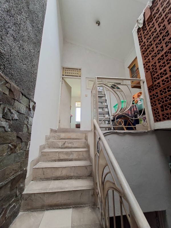 Rumah Hoek Siap Huni dengan Hunian Nyaman dan Asri di @Bintaro