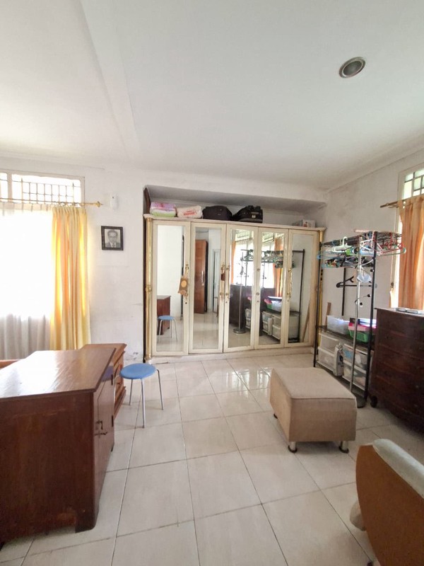 Rumah Hoek Siap Huni dengan Hunian Nyaman dan Asri di @Bintaro