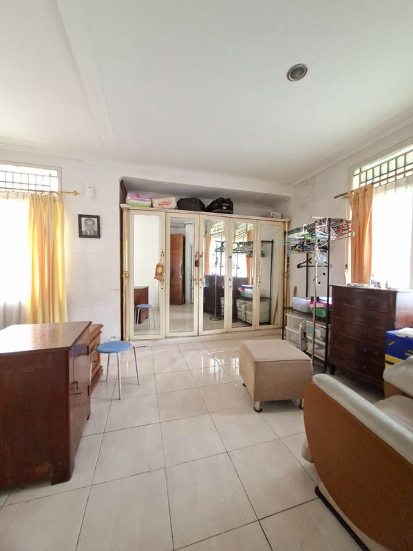 Rumah Hoek Siap Huni dengan Hunian Nyaman dan Asri di @Bintaro