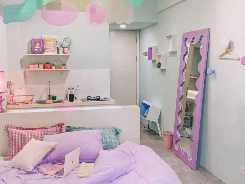 Di Sewakan Unit Apartemen Benson Design Kekinian Tiap Sudut kamarnya Aesthetic Pakuwon Indah Surabaya Barat