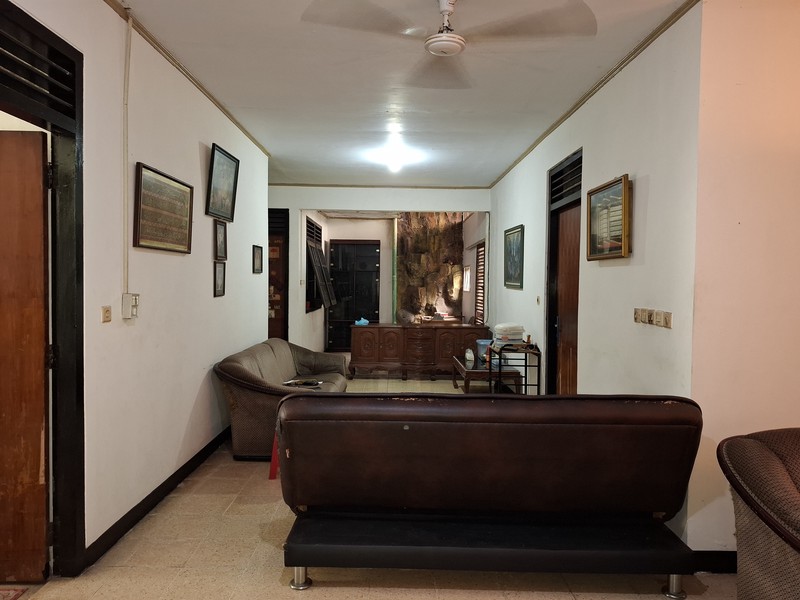 Dijual Rumah Strategis di Pondok Gede - Jl Raya Housing Blok M No 5, Lokasi Nyaman & Akses Mudah ke Jakarta