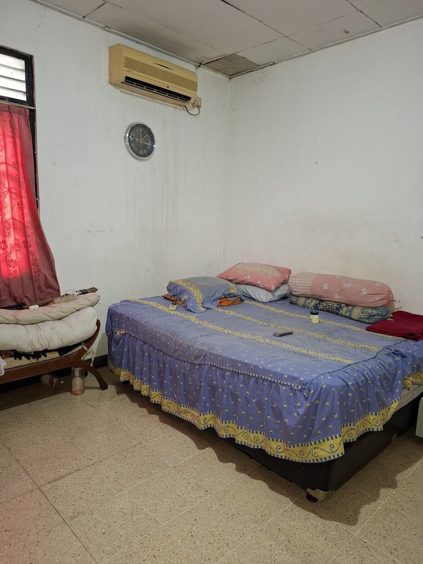 Dijual Rumah Strategis di Pondok Gede - Jl Raya Housing Blok M No 5, Lokasi Nyaman & Akses Mudah ke Jakarta