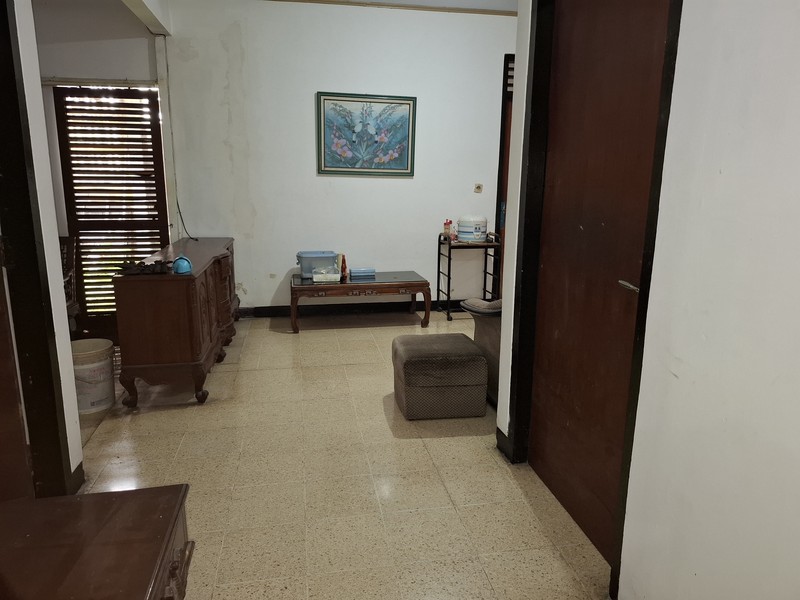 Dijual Rumah Strategis di Pondok Gede - Jl Raya Housing Blok M No 5, Lokasi Nyaman & Akses Mudah ke Jakarta