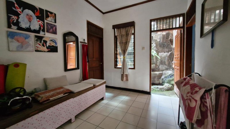 Dijual Rumah Lokasi Strategis Di Jl. Seroja, Cipete, Jakarta Selatan