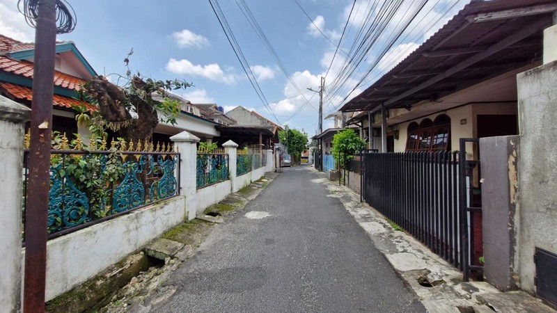 Dijual Rumah Lokasi Strategis Di Jl. Seroja, Cipete, Jakarta Selatan