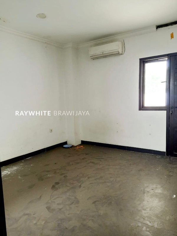 Ruko Gandeng  Lantai Lokasi Strategis Area Karawaci 