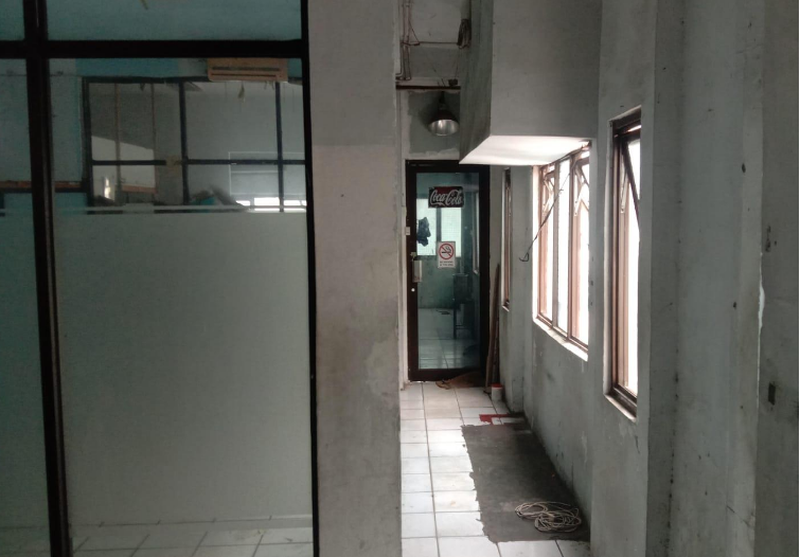 Ruko 5 Lantai Siap Pakai | Lt 95 m2 | LB 284 m2 | Kamar Mandi 4, Daerah Jakarata Utara